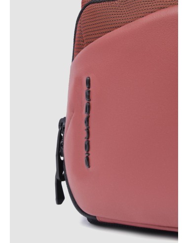 Beauty Case Uomo Piquadro sostenibile e compatto