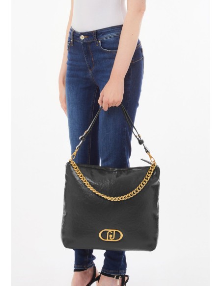 Shopping bag LaPuffy nera – Eleganza e versatilità.