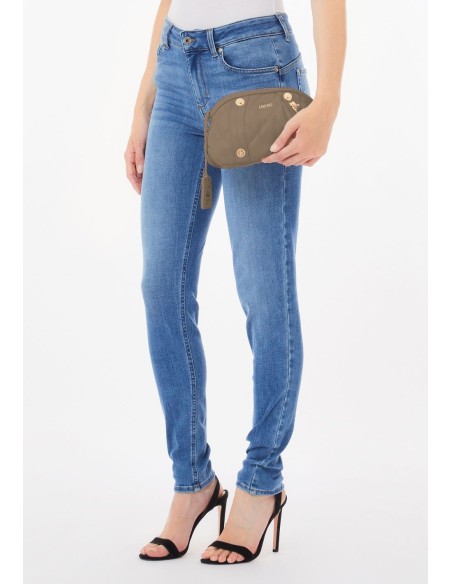 Borsa a Tracolla Matelassé – Eleganza Compatta Borsa a Tracolla Matelassé – Eleganza Compatta