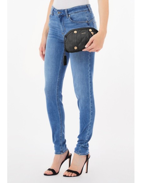 Borsa a Tracolla Matelassé – Eleganza Compatta