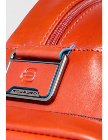 Piquadro monospalla uomo Blue Square in pelle con RFID