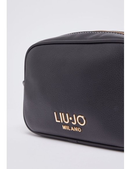 Borsa a tracolla piccola con borchie.