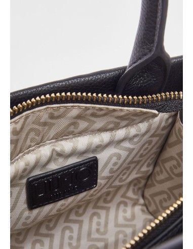 Borsa mini Liu Jo con maxi logo e charm